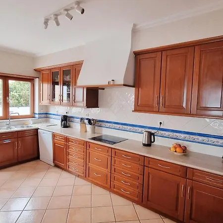 Retreat Center - Which-house Habitación en casa particular