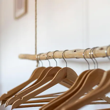 Retreat Center - Which-house Habitación en casa particular