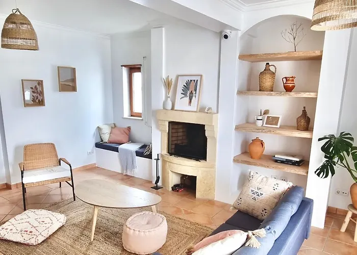 בית אירוח Retreat Center - Which-house *