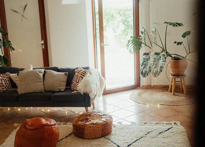 בית אירוח Retreat Center - Which-house *